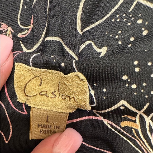 Caslon halter dress. L .. Sexy and sleek. - Picture 7 of 7